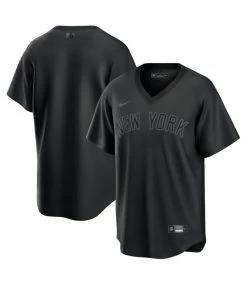 Budget ⭐ Nike New York Yankees Pitch Black Fashion Jersey 🎉